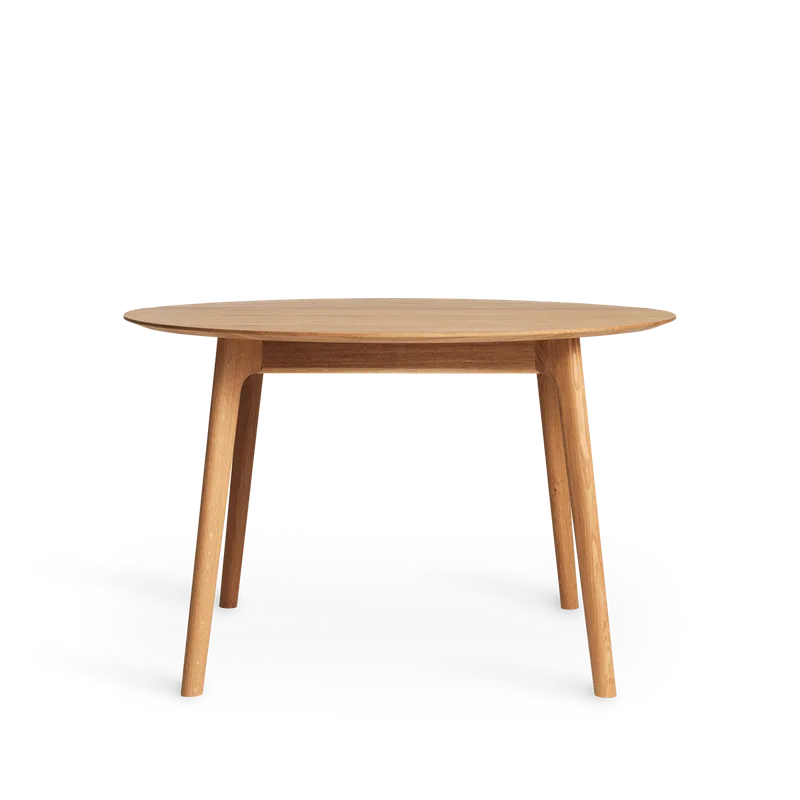 Salon rundt spisebord med udtræk by Ro Collection in Olieret eg – product photo