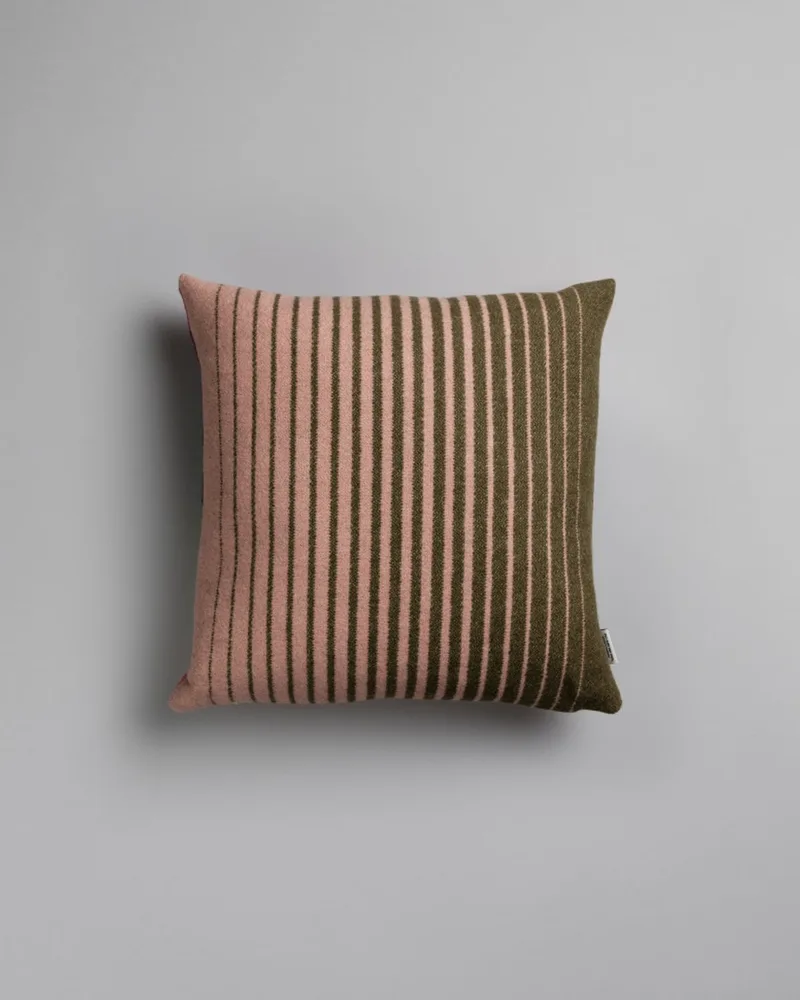 Åsmund Gradient van Røros Tweed in Pink/green – productfoto 1 van 2