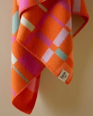 City van Røros Tweed in Orange – sfeerfoto 5 van 7