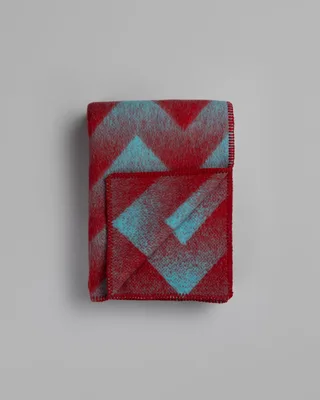 Lynild by Røros Tweed in Red/blue – product photo 4 of 4