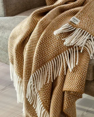 Kattefot by Røros Tweed in Burnt Ochre – interior photo 3 of 7