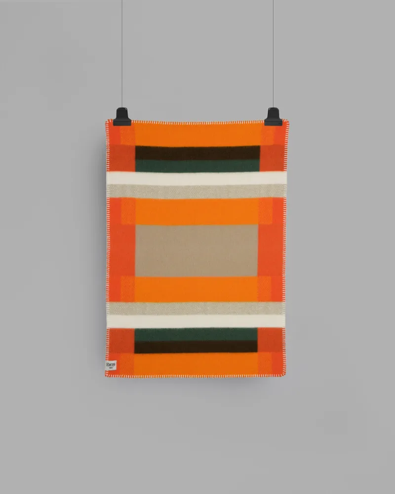Mikkel van Røros Tweed in Orange – productfoto 1 van 3