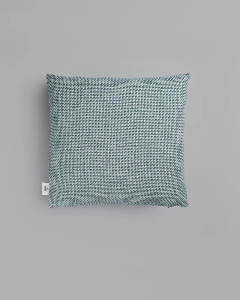 Una by Røros Tweed in Blue – product photo 2 of 4