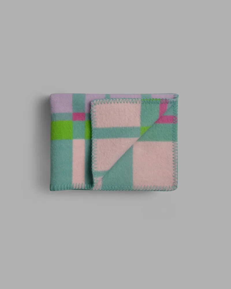 City by Røros Tweed in Mint – product photo 4 of 4