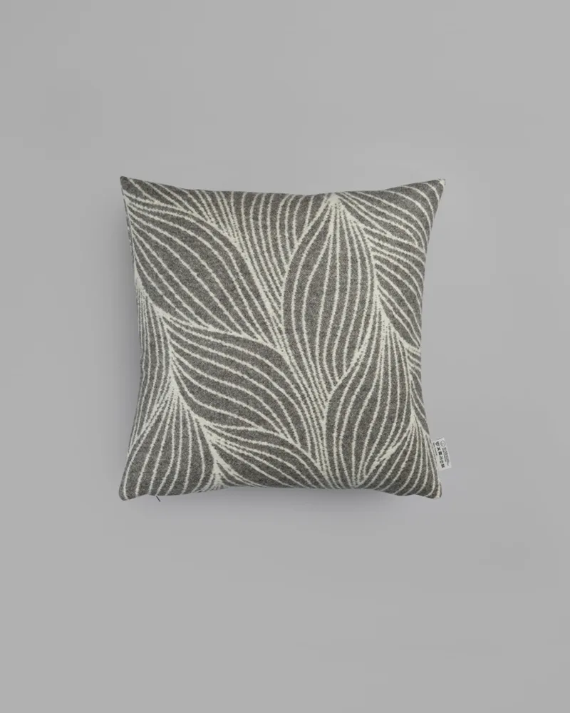 Flette von Røros Tweed in Grey – Produktfoto 1 von 3