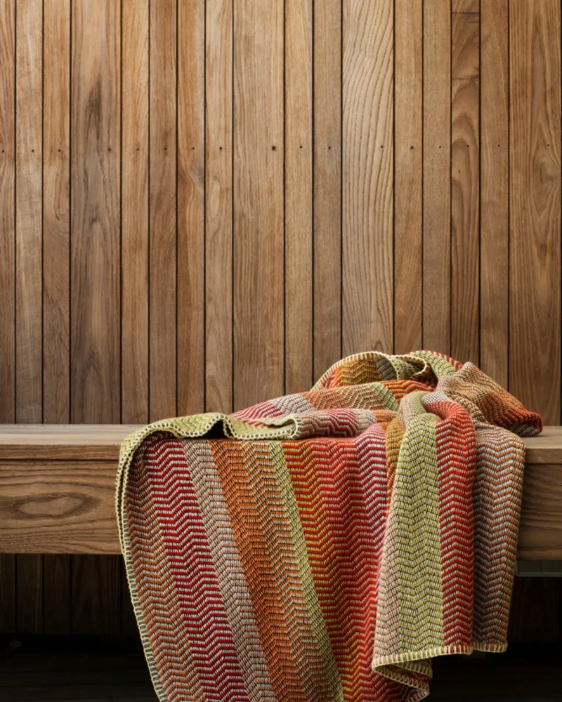 Fri by Røros Tweed in Summer Red – interior photo 5 of 9