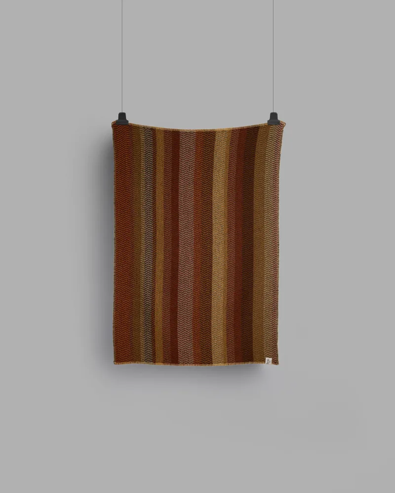 Fri by Røros Tweed in Stubble Field – product photo 1 of 4