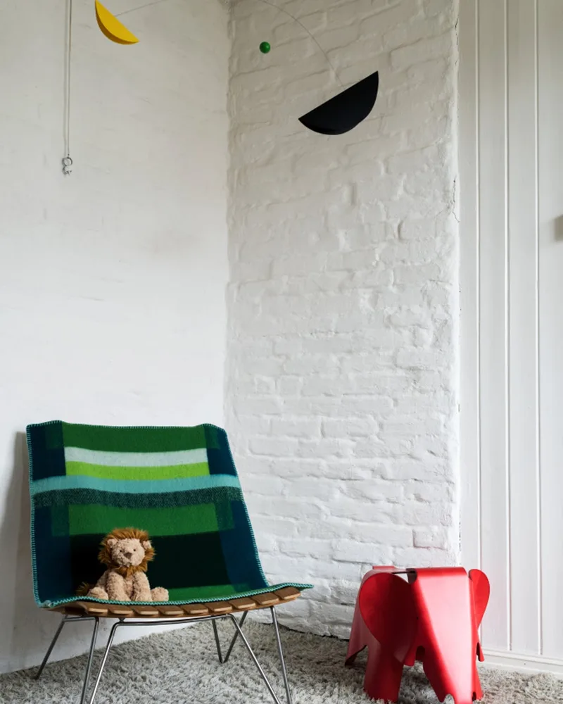 Mikkel by Røros Tweed in Green – interior photo 3 of 4