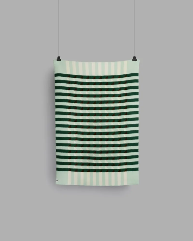 Kvam van Røros Tweed in Green – productfoto 1 van 6