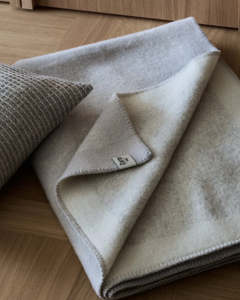 Mineral de Røros Tweed en Flint – photo d’ambiance 3 sur 8