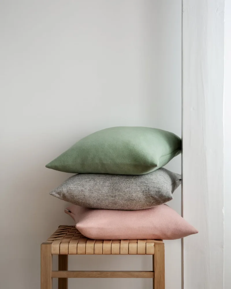 Stemor van Røros Tweed in Grey – sfeerfoto 2 van 3