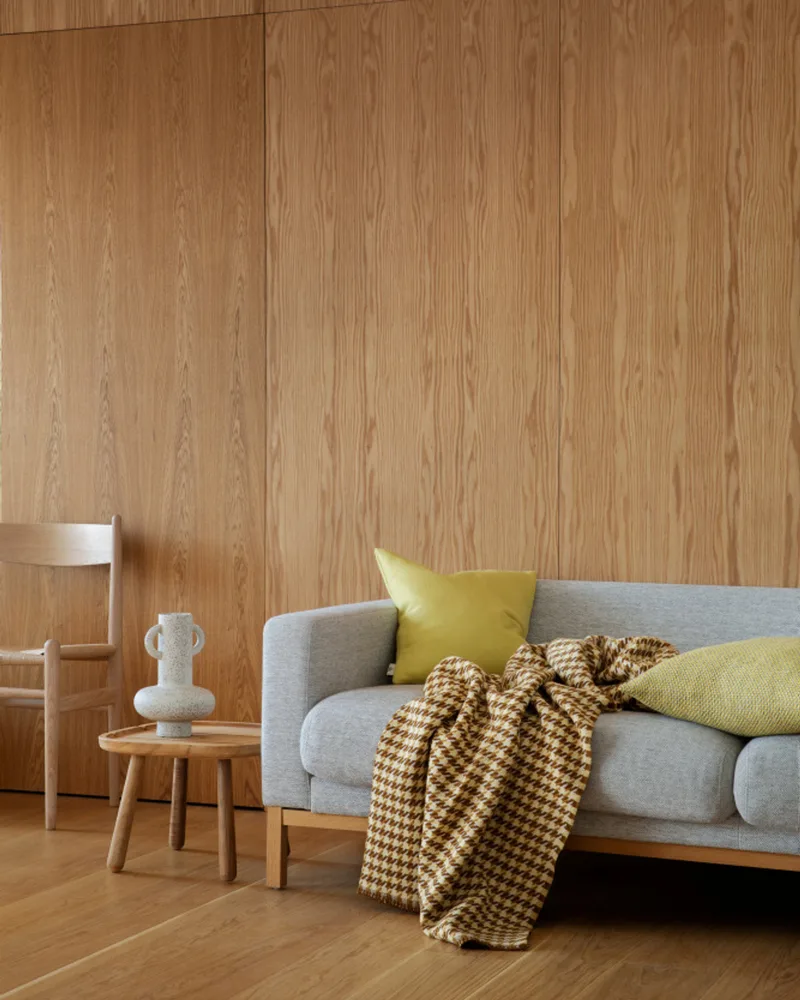 Mimi von Røros Tweed in Pale Lemon – Ambientefoto 5 von 7