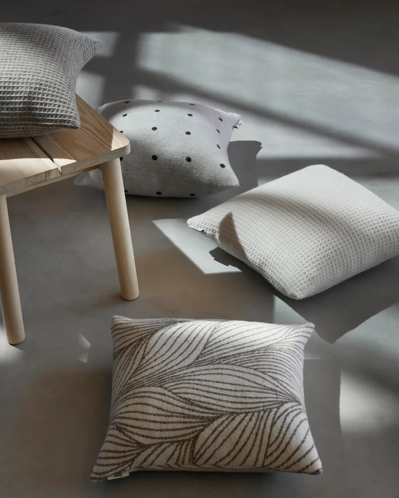 Flette van Røros Tweed in Natural – sfeerfoto 2 van 3