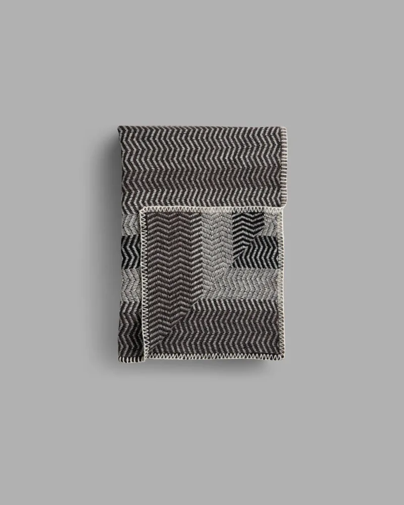 Fri de Røros Tweed en Gray Day – photo du produit 7 sur 7