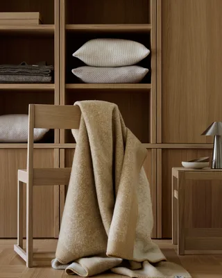 Mineral de Røros Tweed en Sand – photo d’ambiance 4 sur 8