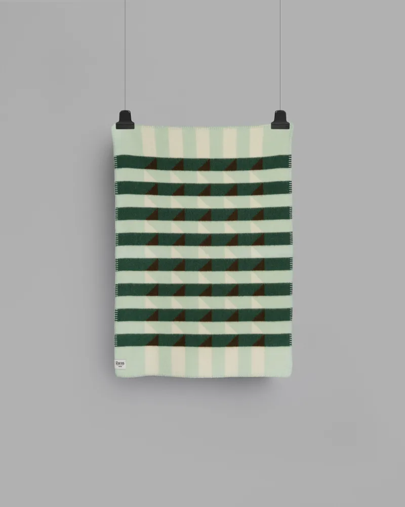 Kvam by Røros Tweed in Green – product photo 2 of 5