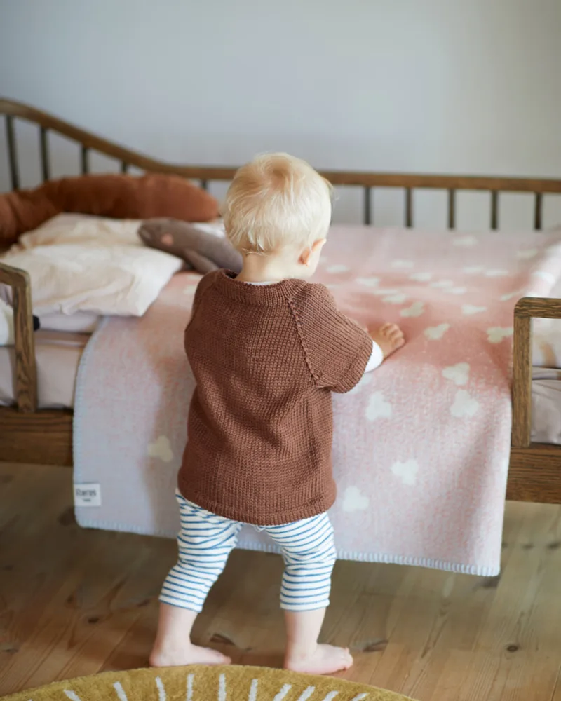 Melvin by Røros Tweed in Light pink/light blue – interior photo 4 of 5