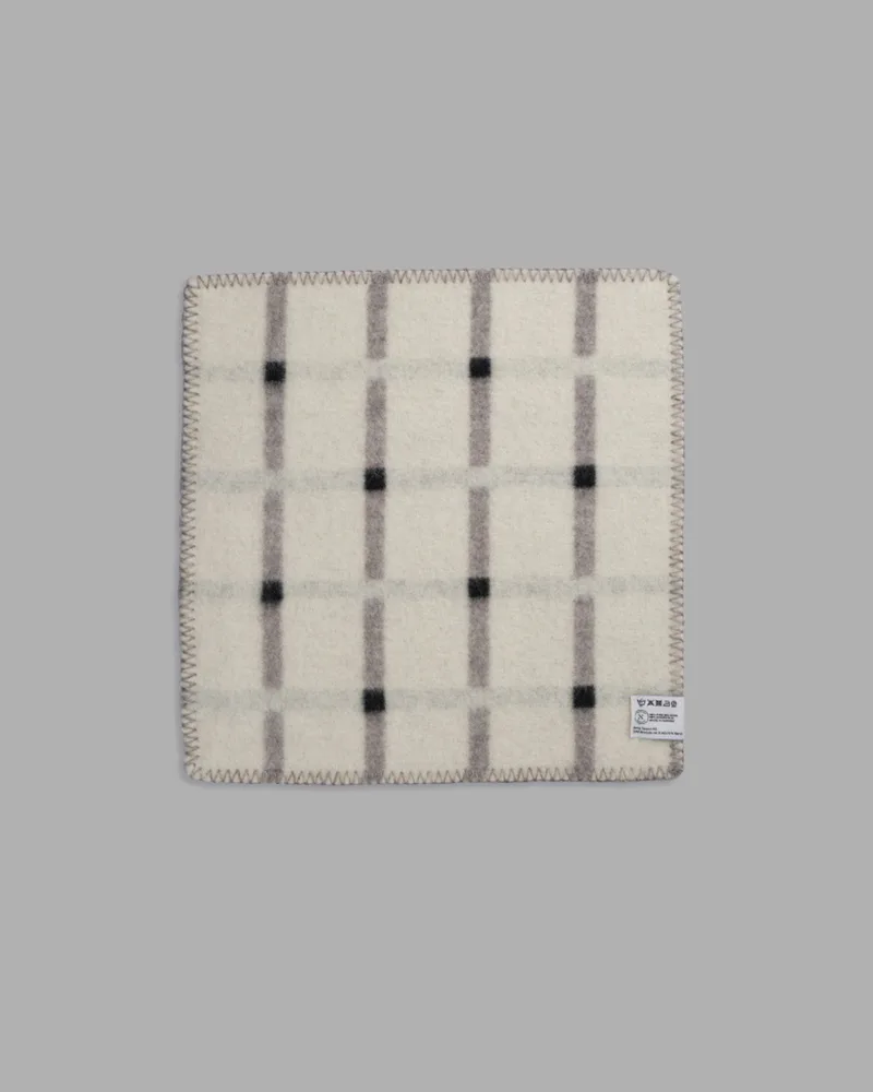 Knut von Røros Tweed in Dove Grey – Produktfoto 1 von 3
