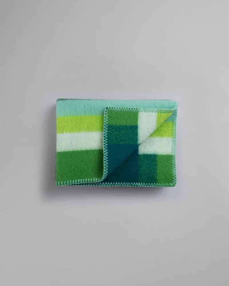 Mikkel by Røros Tweed in Green – product photo 4 of 4