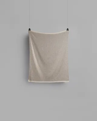 Una by Røros Tweed in Grey – product photo 2 of 3