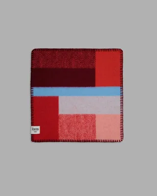 Mikkel by Røros Tweed in Red – product photo 3 of 3