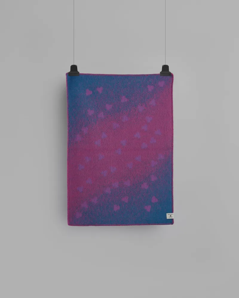 Melvin by Røros Tweed in Purple/pink – product photo 2 of 3