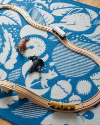 Skogbunn by Røros Tweed in Blue/natural – interior photo 3 of 7