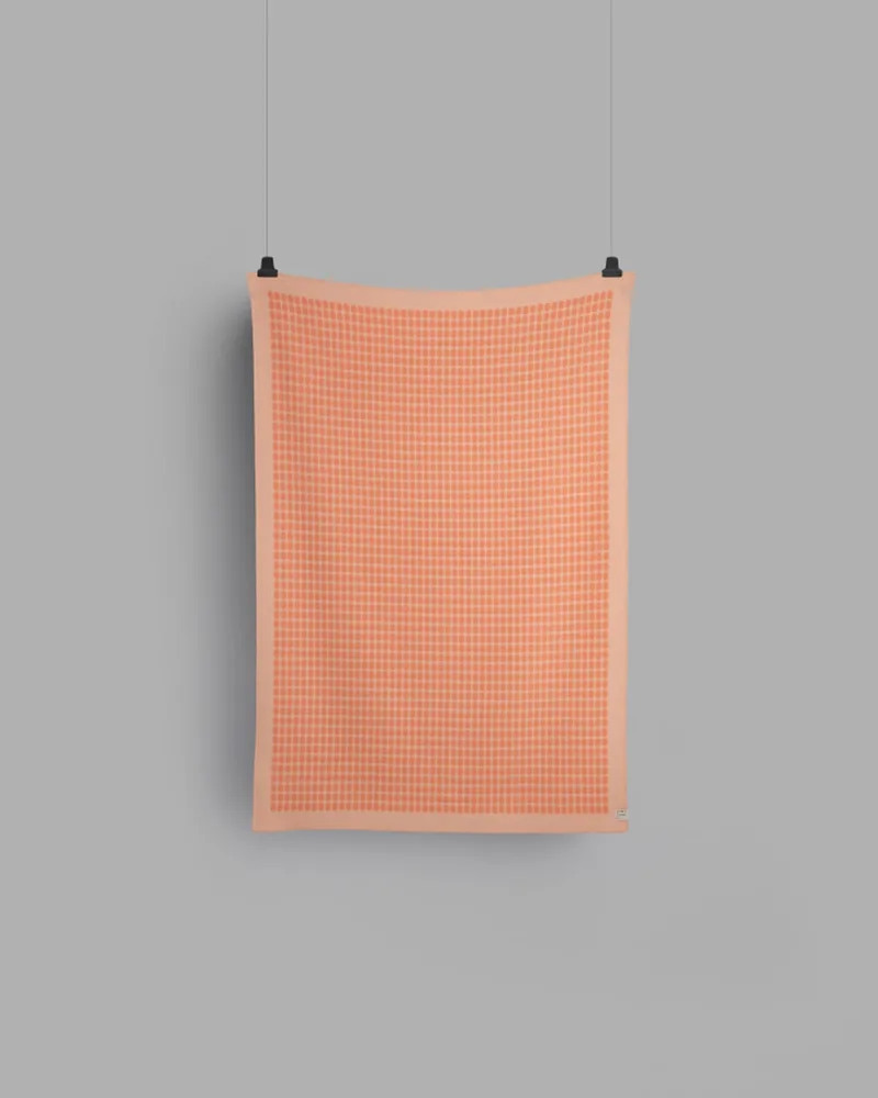 Palette by Røros Tweed in Coral – product photo 2 of 6