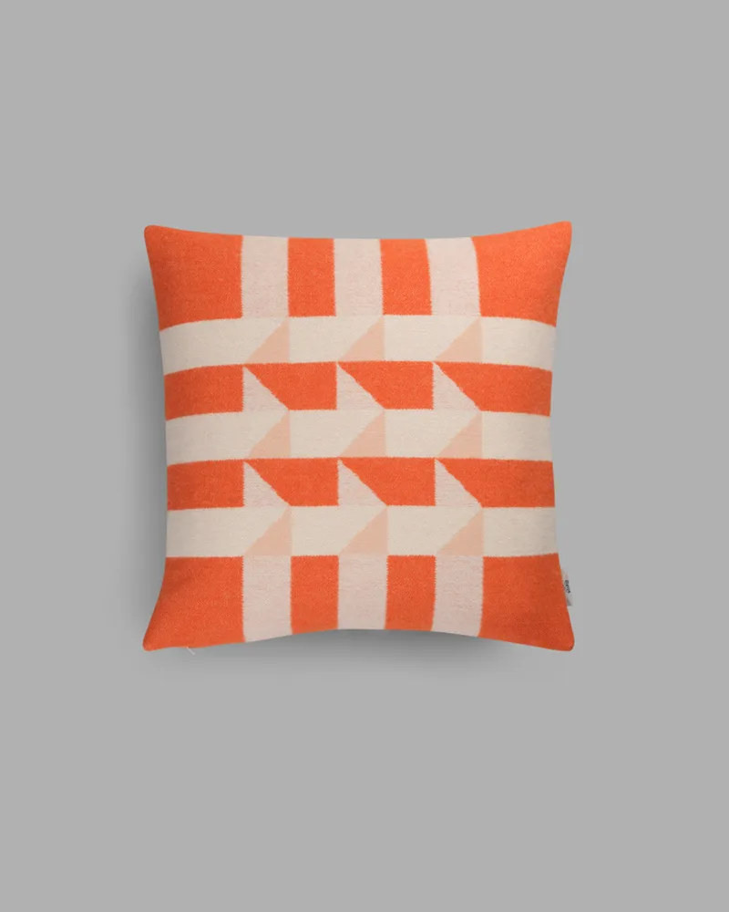 Kvam by Røros Tweed in Orange – product photo 1 of 3