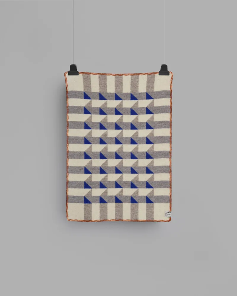 Kvam by Røros Tweed in Blue – product photo 2 of 5
