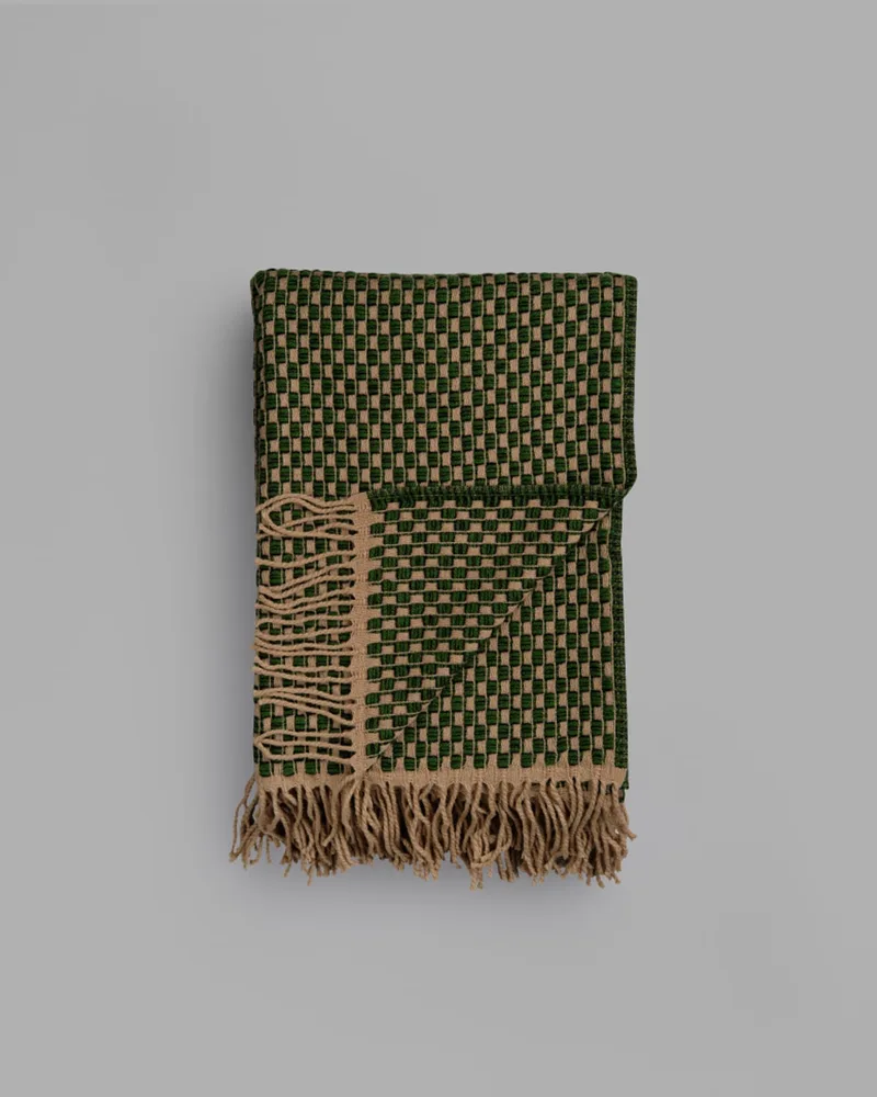 Isak by Røros Tweed in Green Meadow – product photo 8 of 8