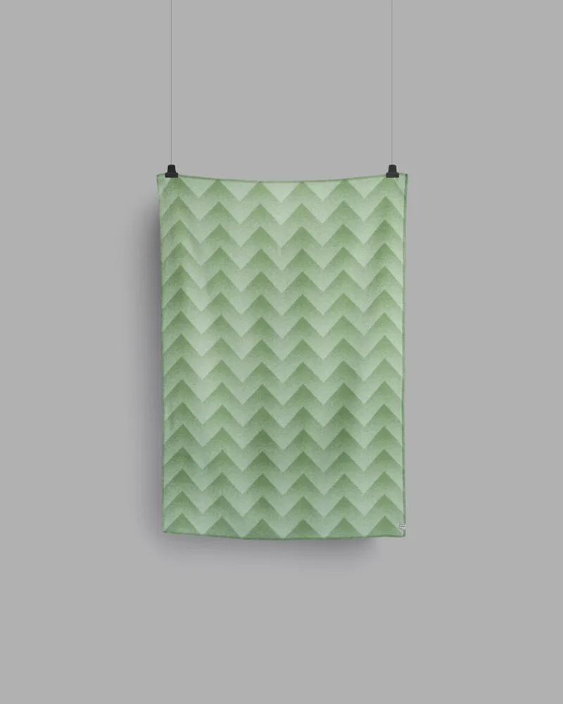 Lynild by Røros Tweed in Mint – product photo 2 of 9