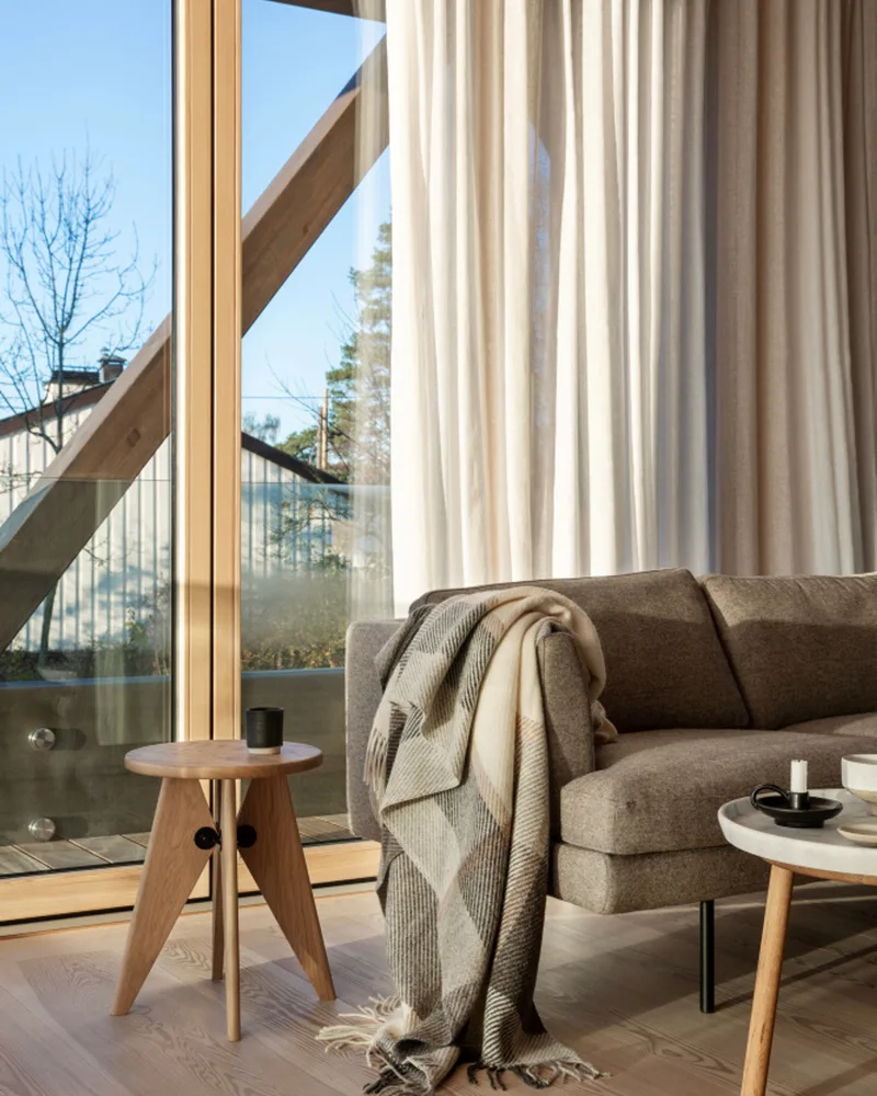 Myrull van Røros Tweed in Natural – sfeerfoto 5 van 6