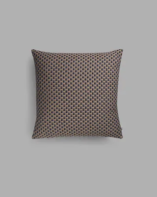 Isak by Røros Tweed in Far Away Blue – product photo 3 of 3