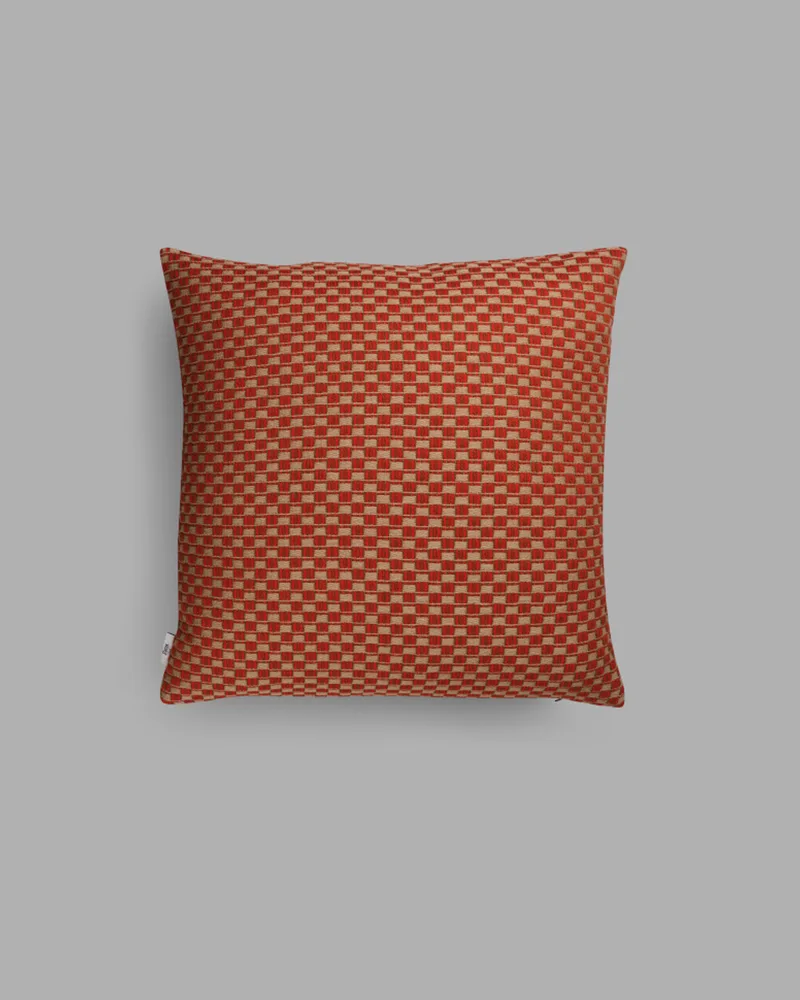 Isak by Røros Tweed in Red Sumac – product photo 1 of 3