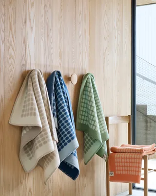 Palette de Røros Tweed en Clay – photo d’ambiance 3 sur 4