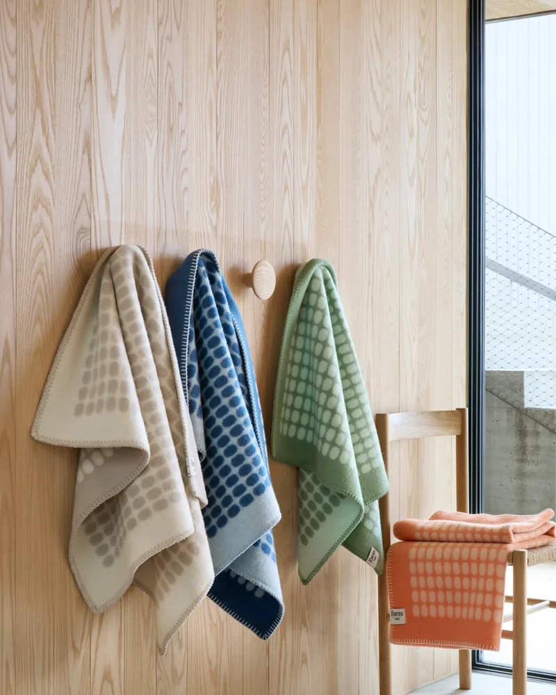 Palette de Røros Tweed en Clay – photo d’ambiance 3 sur 4