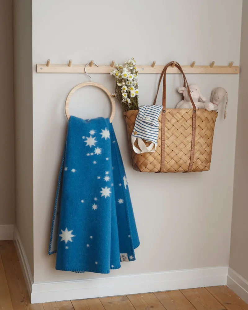 Orion van Røros Tweed in Blue – sfeerfoto 3 van 4