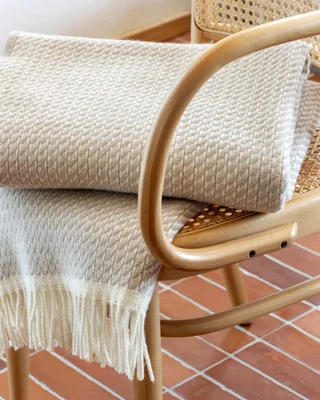 Mello de Røros Tweed en Warm grey – photo d’ambiance 3 sur 6