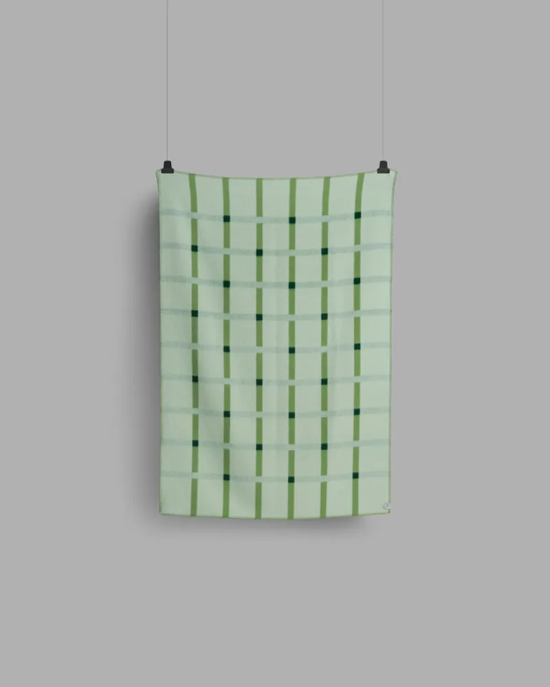 Knut van Røros Tweed in Field Green – productfoto 2 van 6