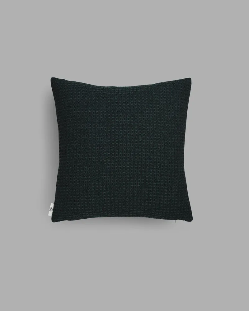 Vega by Røros Tweed in Dark green – product photo 1 of 3