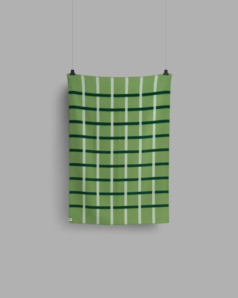 Knut van Røros Tweed in Field Green – productfoto 1 van 6