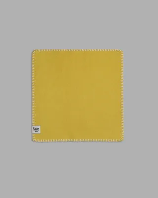 Stemor van Røros Tweed in Sunshine Yellow – productfoto 4 van 4