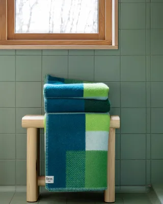 Mikkel von Røros Tweed in Green – Ambientefoto 3 von 5