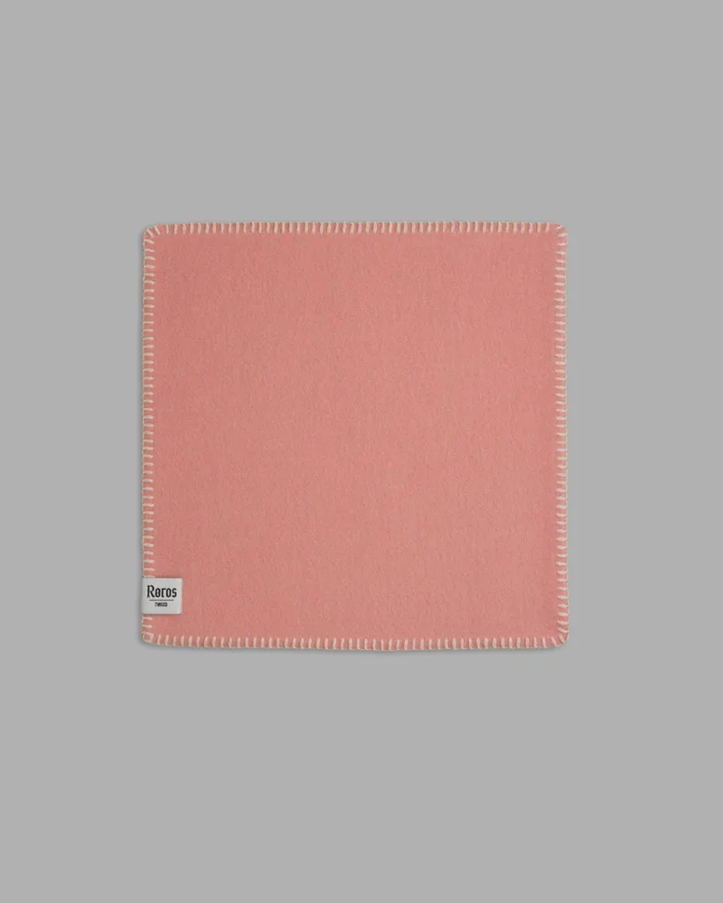 Stemor van Røros Tweed in Dusty Pink – productfoto 3 van 3