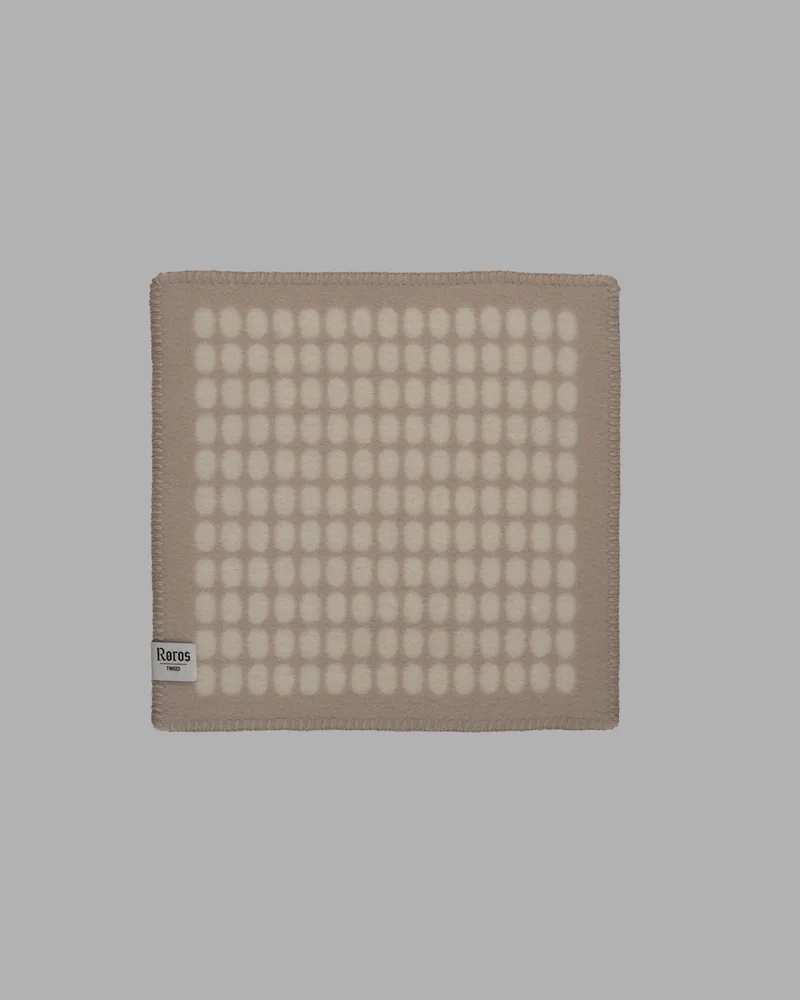 Palette by Røros Tweed in Clay – product photo 2 of 2