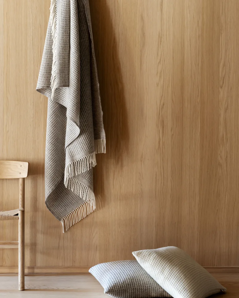 Vega by Røros Tweed in Grey – interior photo 6 of 7