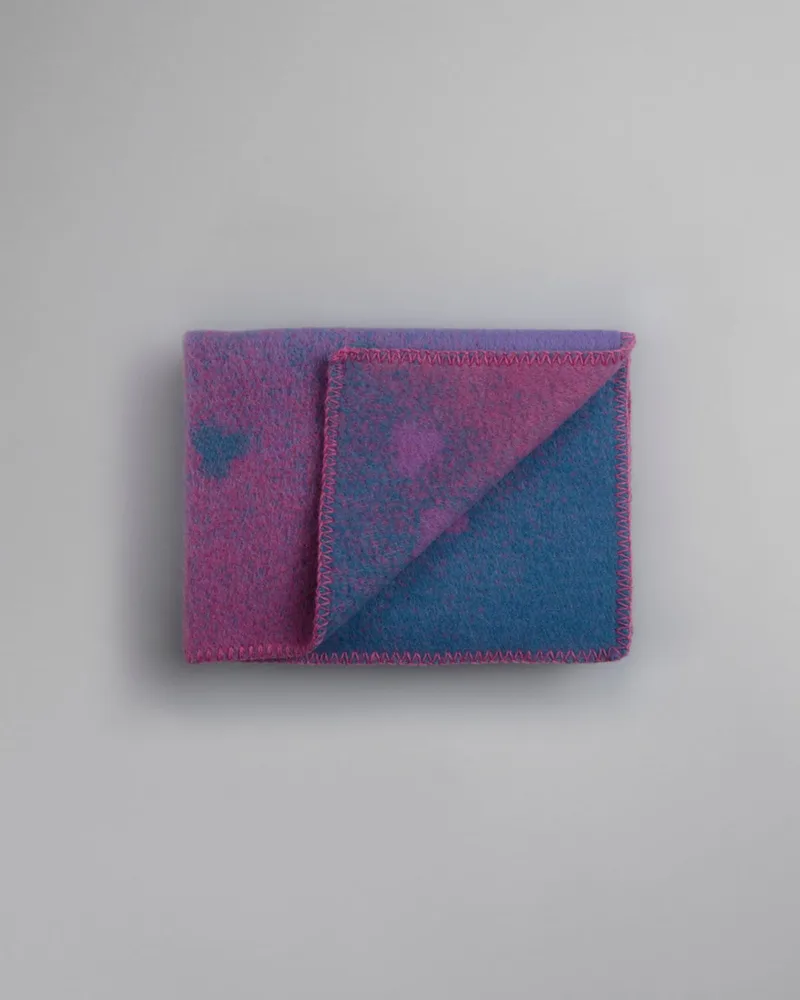 Melvin by Røros Tweed in Purple/pink – product photo 3 of 3