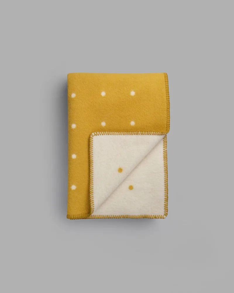 Pastille by Røros Tweed in Sun Yellow – product photo 4 of 4