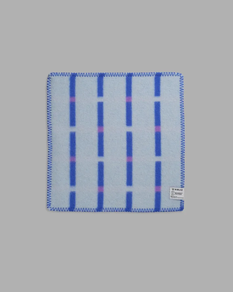 Knut van Røros Tweed in Cobolt Blue – productfoto 1 van 2